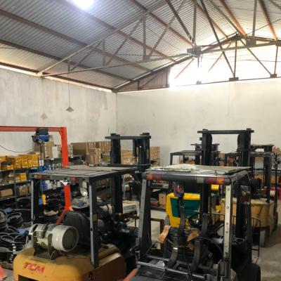 Cho thuê xe nâng điện Komatsu FB15-12